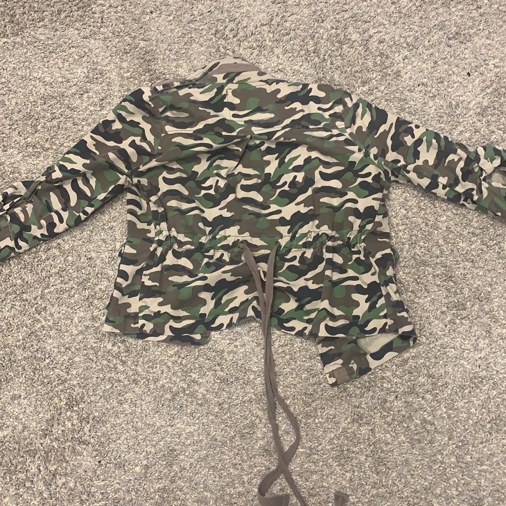 Jacket - Picture 2 of 3